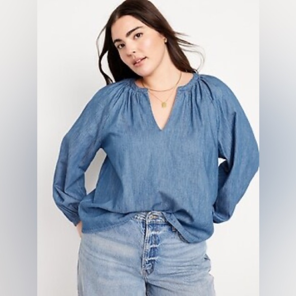 Old Navy Long-Sleeve Chambray Top